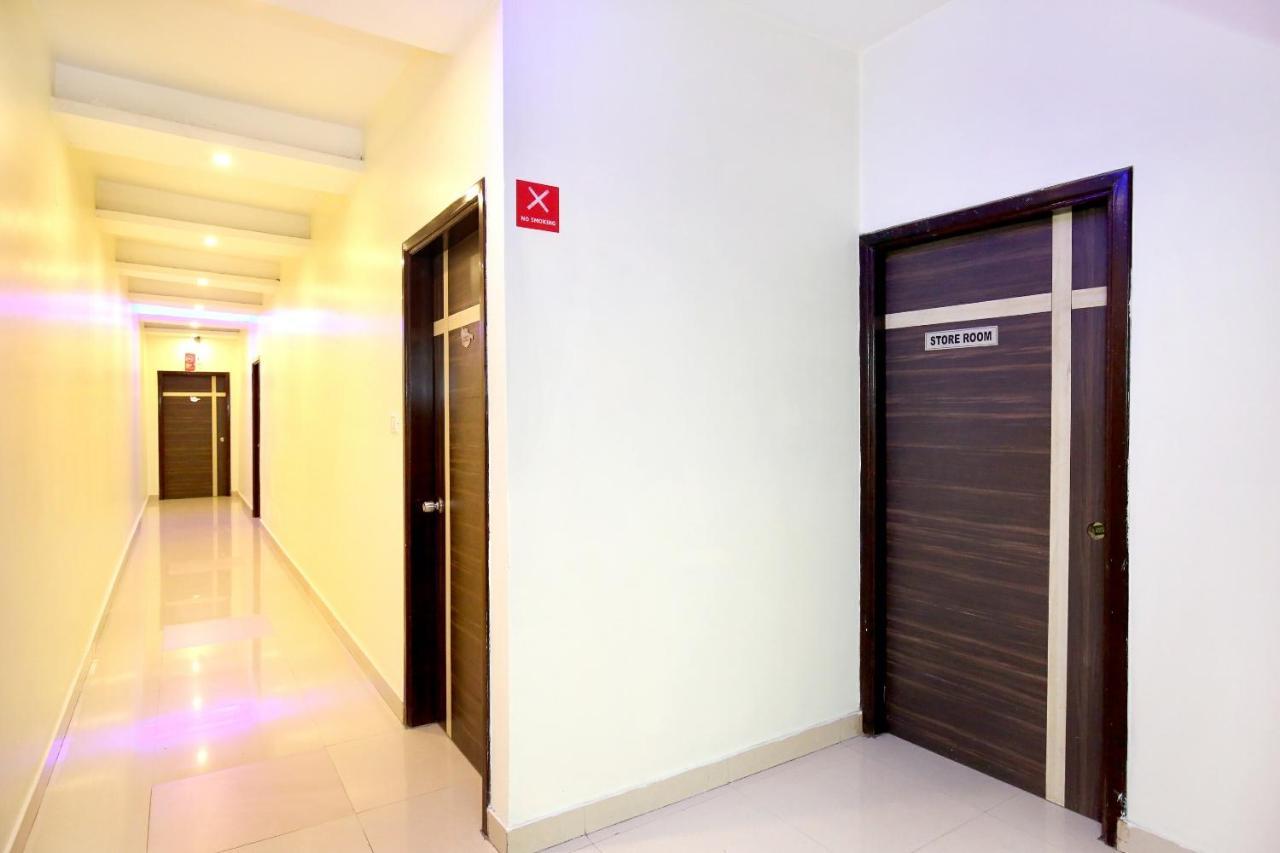 Oyo 9243 Trumpets Hotel Amritsar Ngoại thất bức ảnh