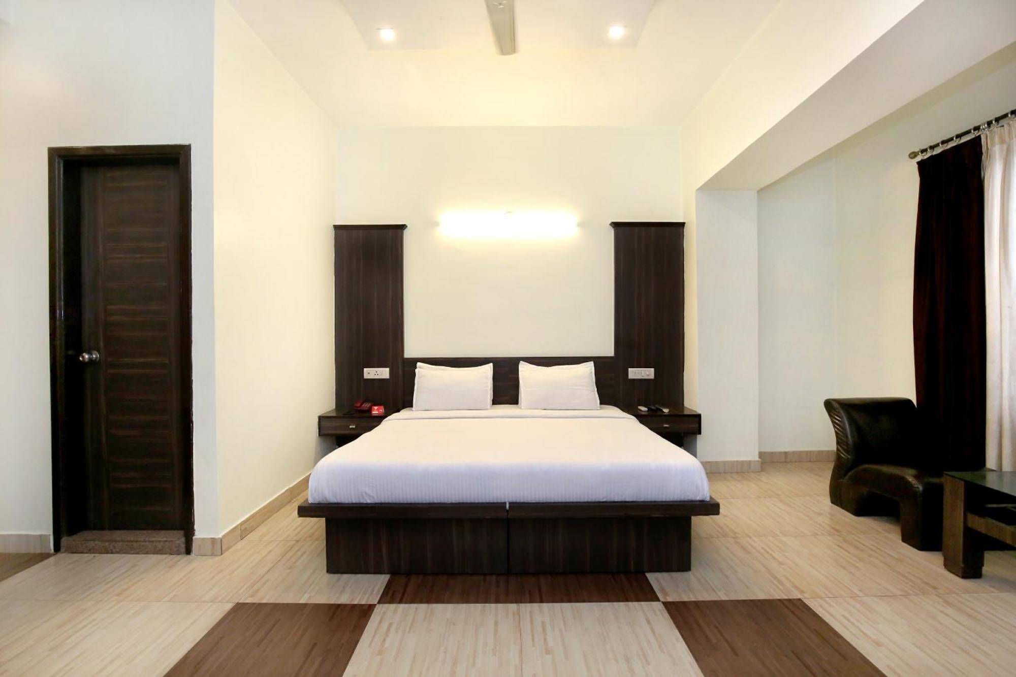 Oyo 9243 Trumpets Hotel Amritsar Ngoại thất bức ảnh
