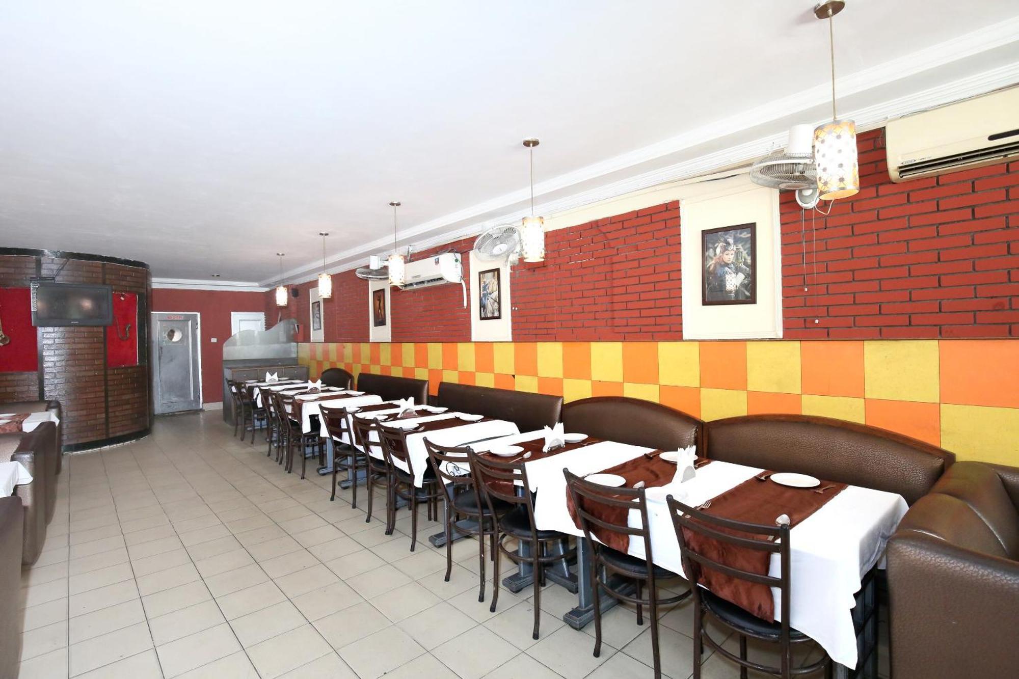 Oyo 9243 Trumpets Hotel Amritsar Ngoại thất bức ảnh