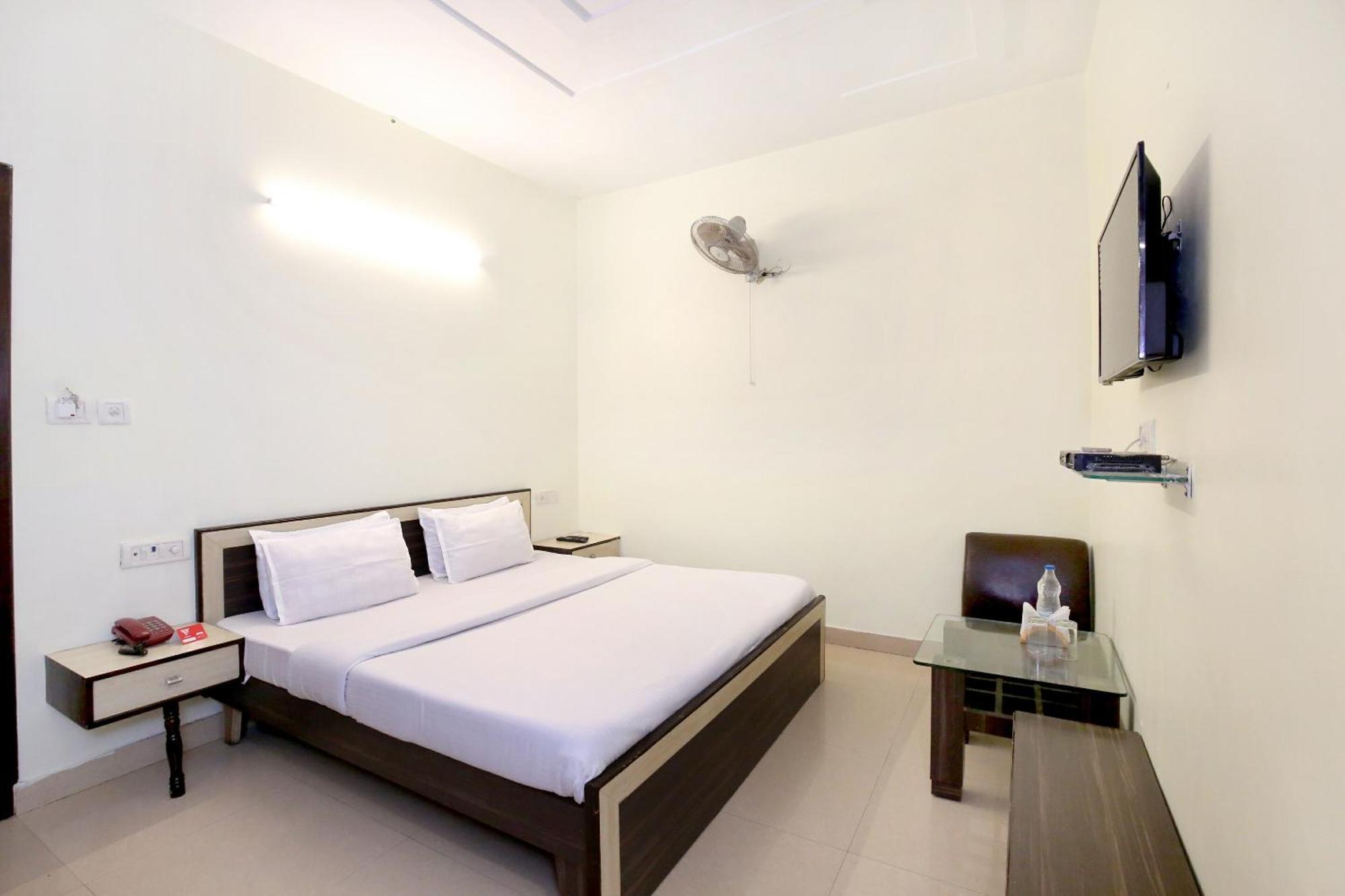 Oyo 9243 Trumpets Hotel Amritsar Ngoại thất bức ảnh